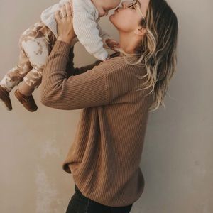 Jax & Lennon knit sweater latte sz S